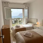 Bahia De Les Bassetes *