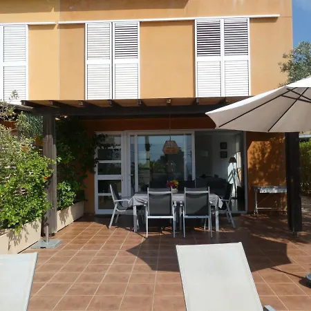 Holiday home Bahia De Les Bassetes