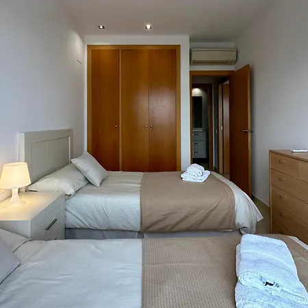 Bahia De Les Bassetes