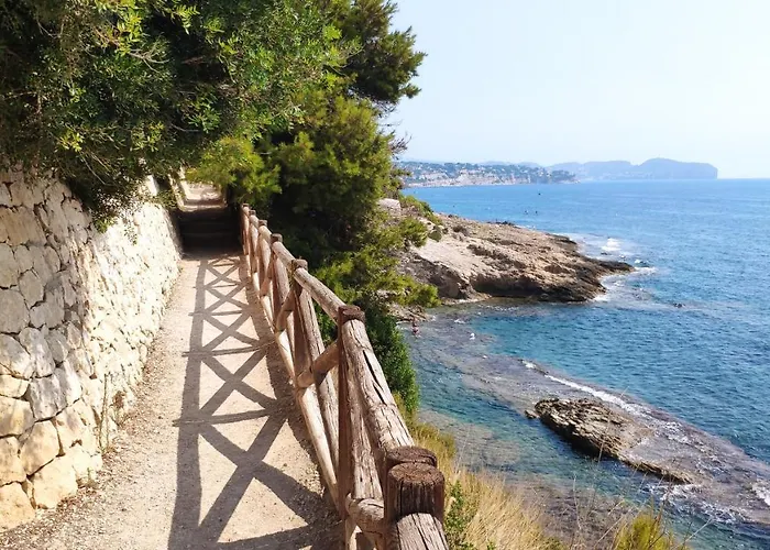 Bahia De Les Bassetes *